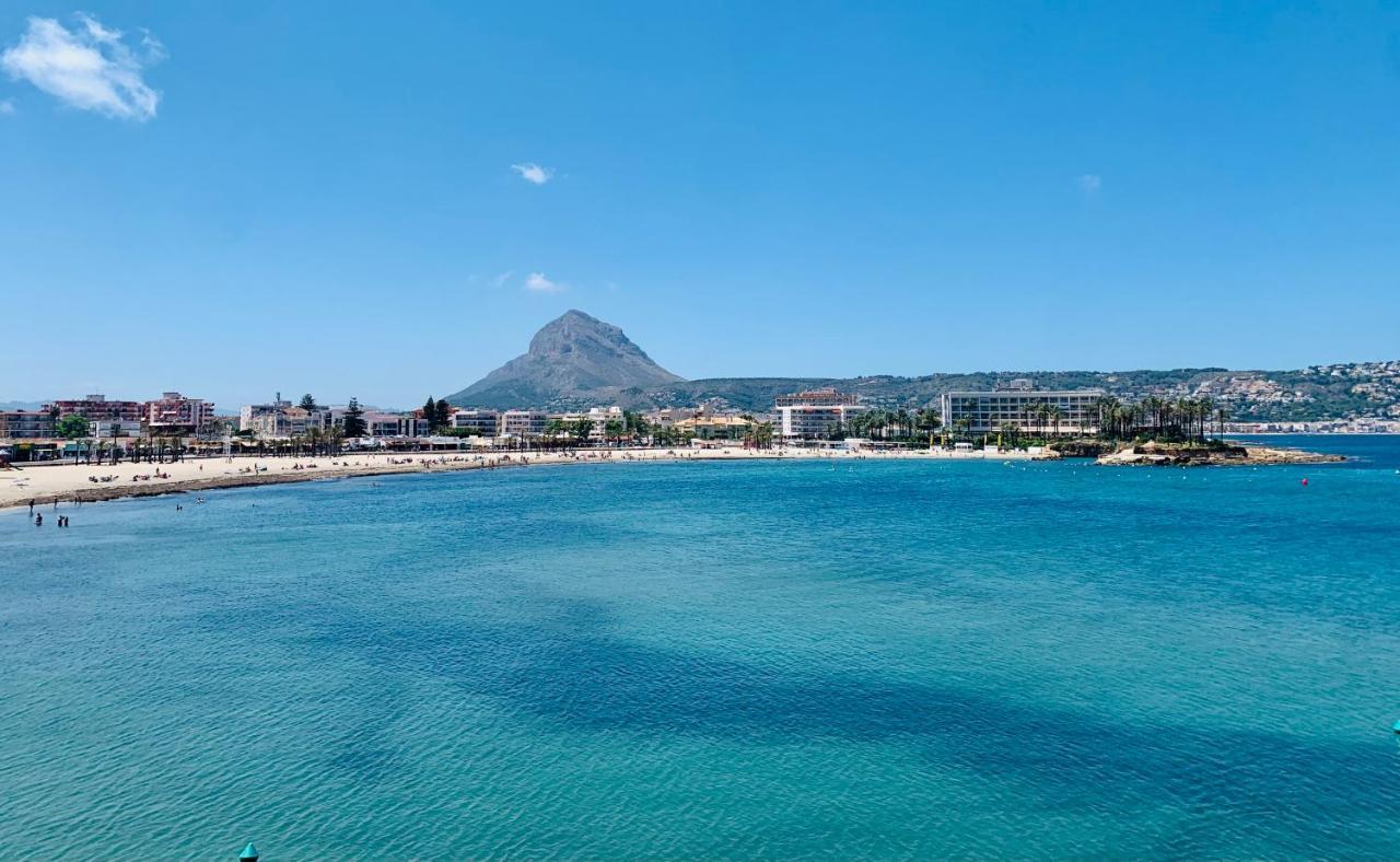 Mimar Javea Luaran gambar