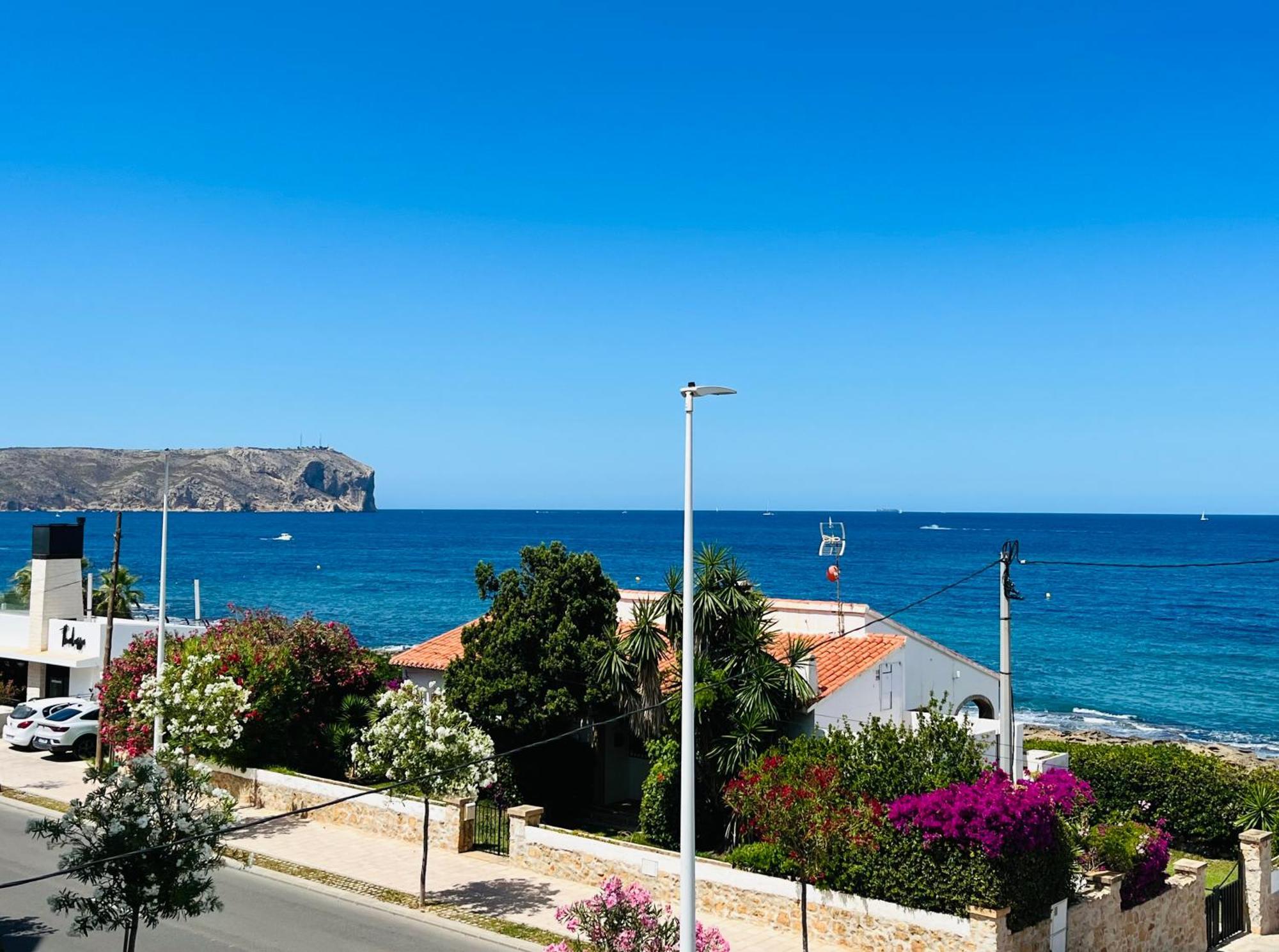Mimar Javea Luaran gambar